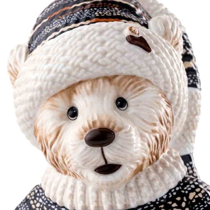 CHARLIE BEAR FIGURINE CJ