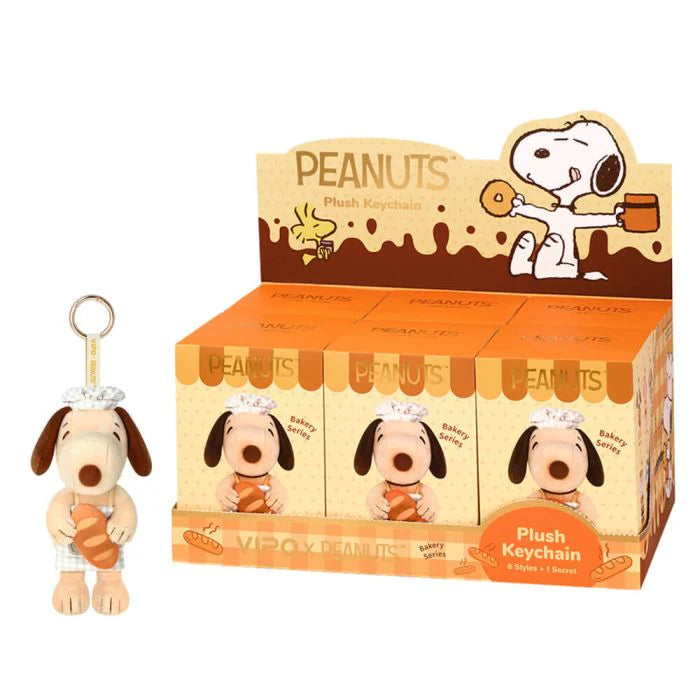 PEANUTS BAKERY PLUSH KEYRING BLIND BOX (7 ASST)
